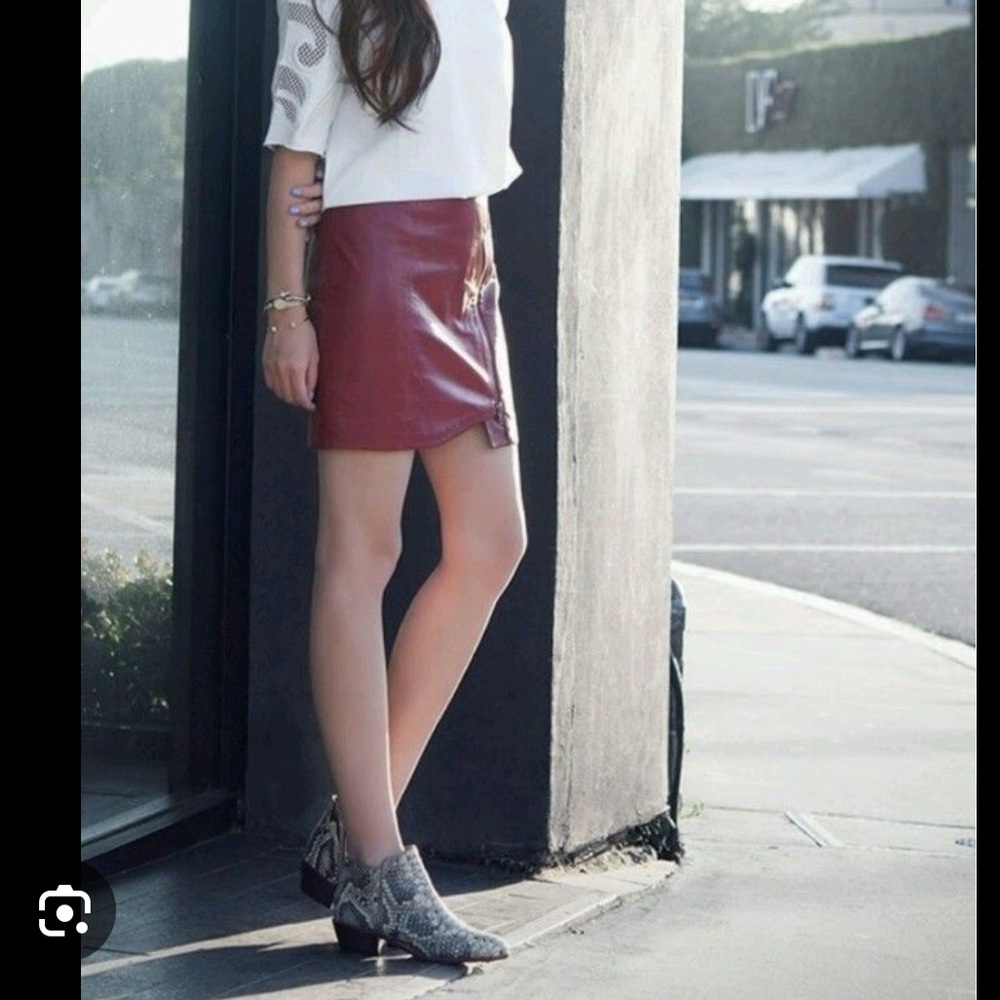 Leith red pleather miniskirt in XS